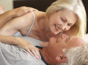 Sex und Sexualität nach 60 — Ein wissenschaftlicher Ratgeber für ein erfülltes Liebesleben